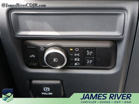 Used 2024 Ford F150 STX AWD/4WD image 30