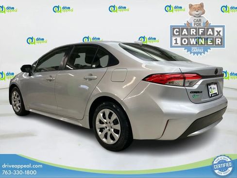 Used 2022 Toyota Corolla LE image 8