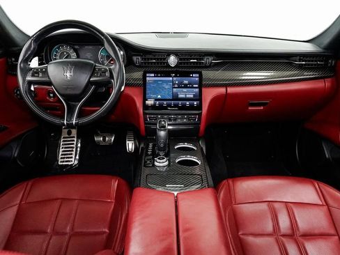 Used 2021 Maserati Quattroporte S GranSport Q4 image 28