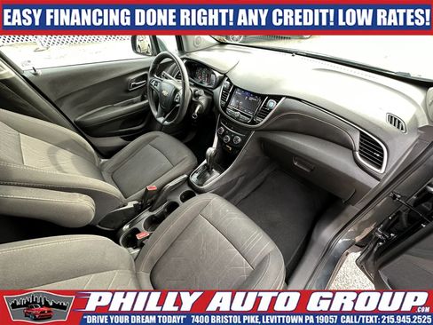 Used 2020 Chevrolet Trax LT AWD/4WD image 13