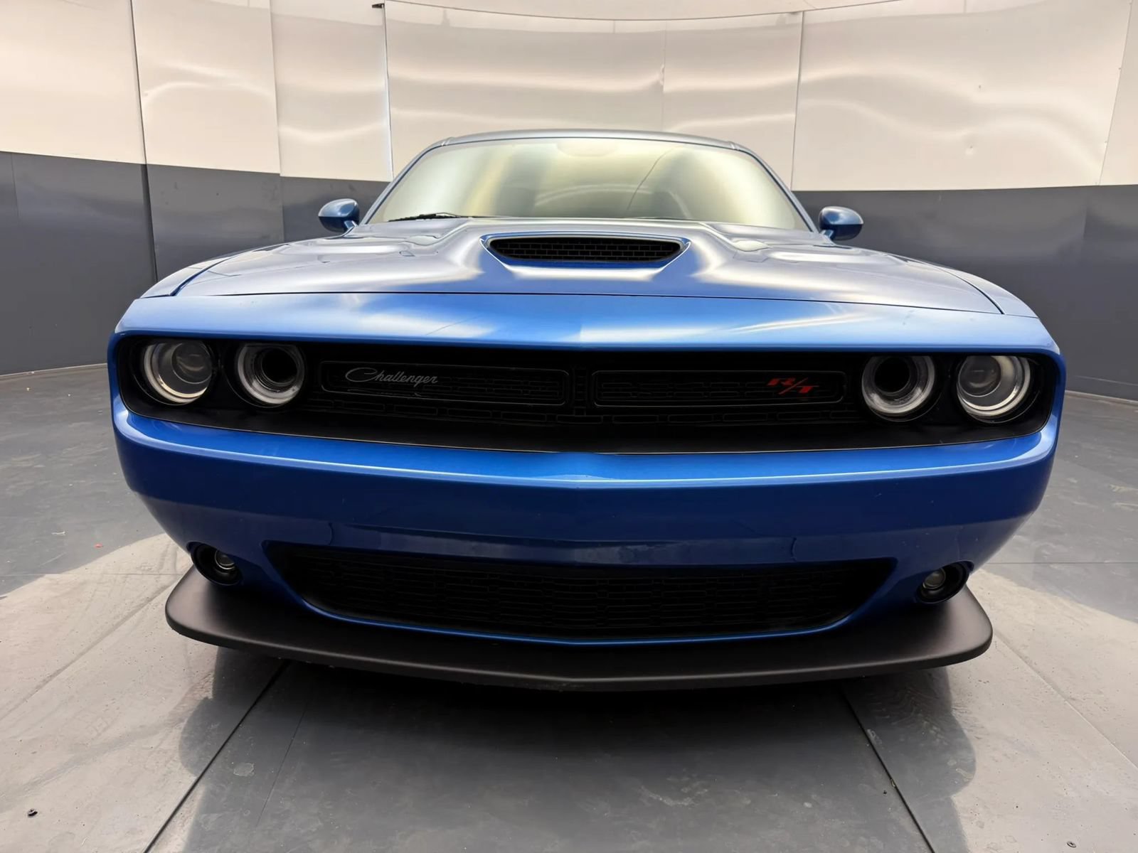 Used 2021 Dodge Challenger R/T Scat Pack RWD image 2