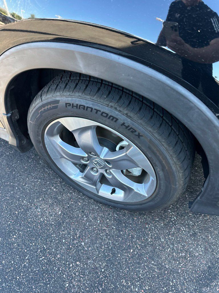 Certified 2022 Honda HR-V LX image 4