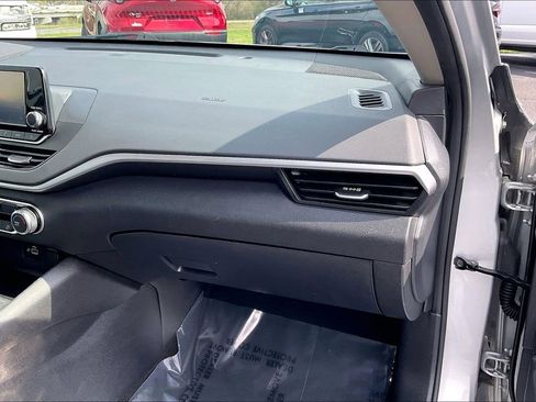 Used 2023 Nissan Altima 2.5 S FWD image 28