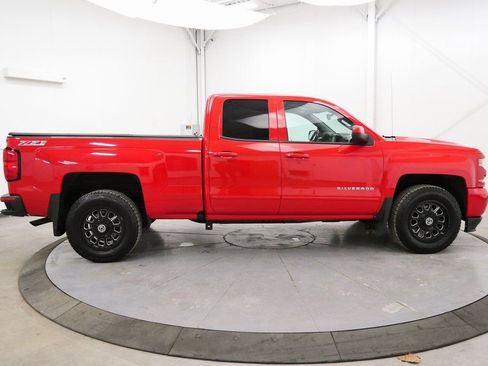 Used 2017 Chevrolet Silverado 1500 LT w/ All Star Edition image 8