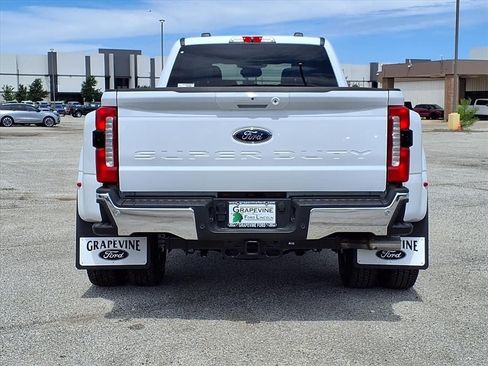 New 2026 Ford F350 XLT w/ XLT Premium Package AWD/4WD image 5