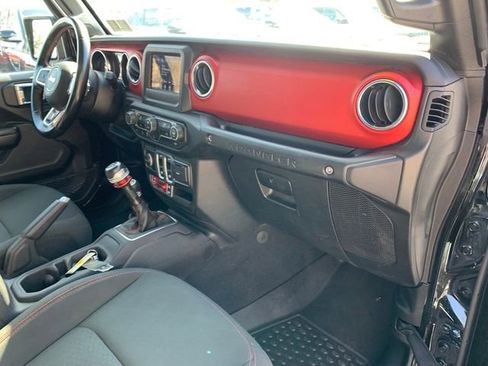 Used 2021 Jeep Wrangler Rubicon image 12