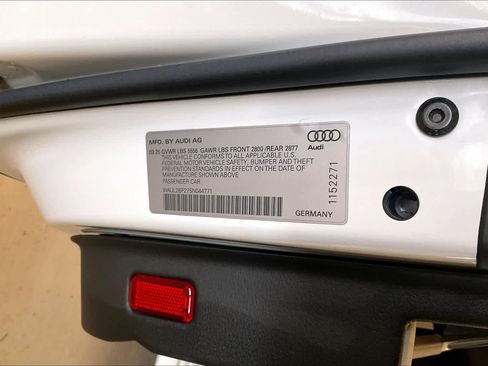 Used 2025 Audi A6 Premium Plus w/ Premium Plus Package image 32