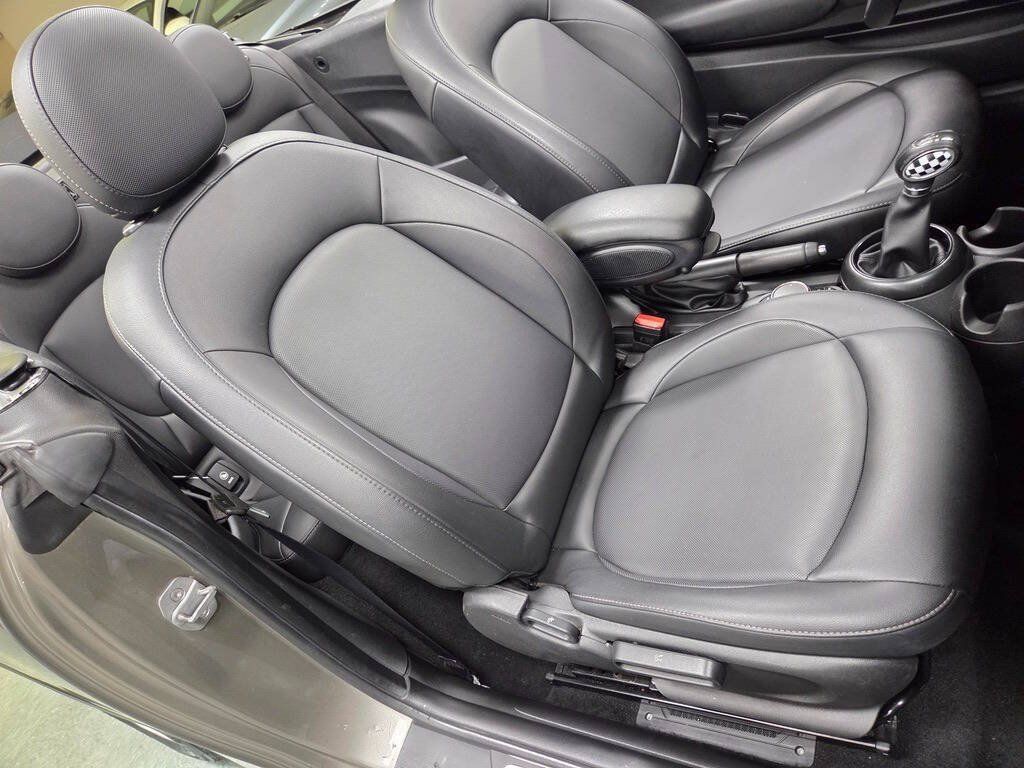 Used 2019 MINI Cooper Convertible w/ Signature Upholstery Package FWD image 22