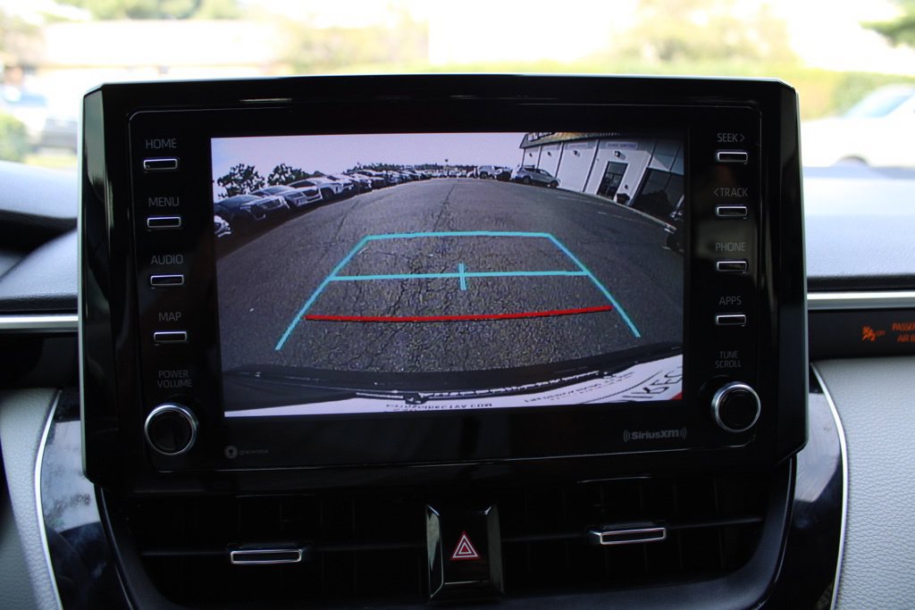 Used 2021 Toyota Corolla SE FWD image 18