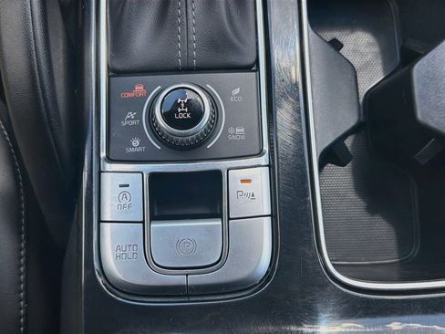 Used 2025 Kia Telluride S AWD/4WD image 26