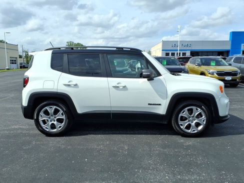 Used 2020 Jeep Renegade Limited w/ Safety and Security Group FWD image 32