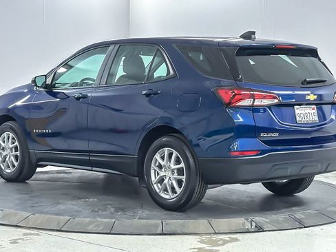 Used 2023 Chevrolet Equinox LS FWD image 6