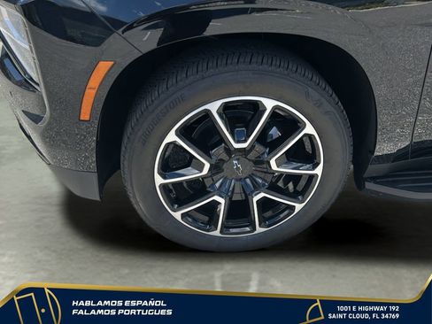 New 2026 Chevrolet Suburban RST w/ Advanced Technology Package AWD/4WD image 28