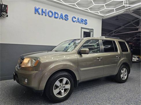 Used 2011 Honda Pilot EX-L image 2