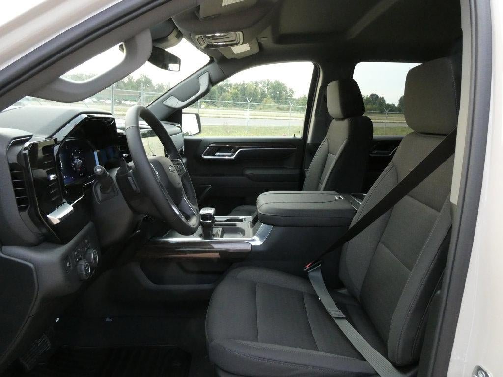 New 2026 Chevrolet Silverado 1500 RST w/ Z71 Off-Road Package AWD/4WD image 17