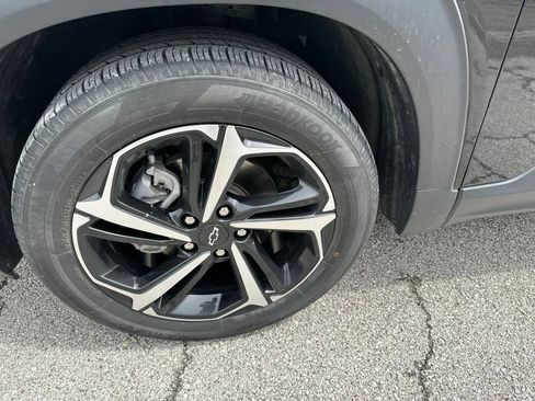 Used 2022 Chevrolet TrailBlazer RS w/ Convenience Package FWD image 19