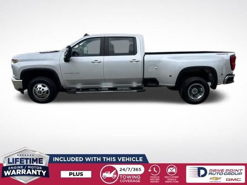 Used 2023 Chevrolet Silverado 3500 LT w/ Convenience Package AWD/4WD image 4