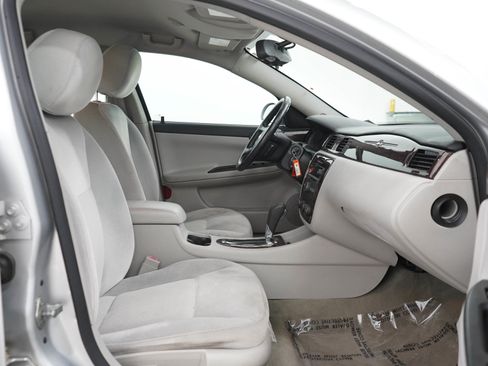 Used 2014 Chevrolet Impala Limited LS FWD image 11