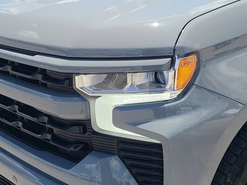 Used 2025 Chevrolet Silverado 1500 RST AWD/4WD image 21