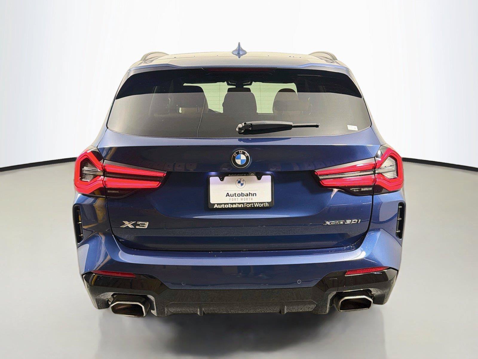 Used 2022 BMW X3 xDrive30i w/ M Sport Package AWD/4WD image 6