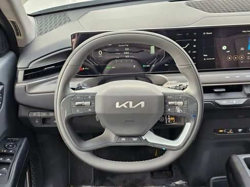 New 2026 Kia EV9 Wind image 16