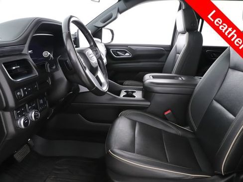 Used 2022 GMC Yukon SLT w/ Max Trailering Package AWD/4WD image 16