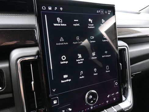 New 2026 GMC Yukon XL Elevation w/ LPO, Get Active Package image 14