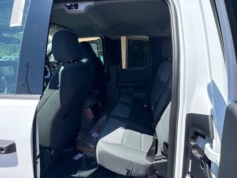 New 2026 Ford F250 XLT w/ Snow Plow Prep Package AWD/4WD image 13
