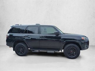 Used 2020 Toyota 4Runner SR5 AWD/4WD video 4