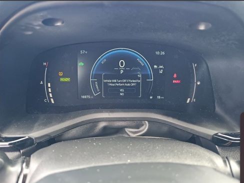 Used 2025 Toyota Camry LE w/ Convenience Package image 5