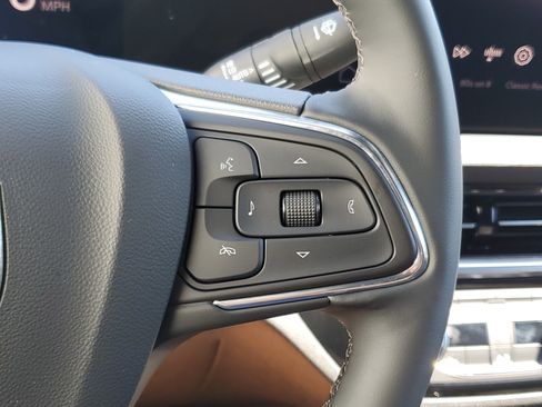 Used 2024 Buick Envista Sport Touring w/ Convenience I Package FWD image 25