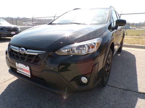 Used 2022 Subaru Crosstrek 2.0i Premium w/ Moonroof Package image 1