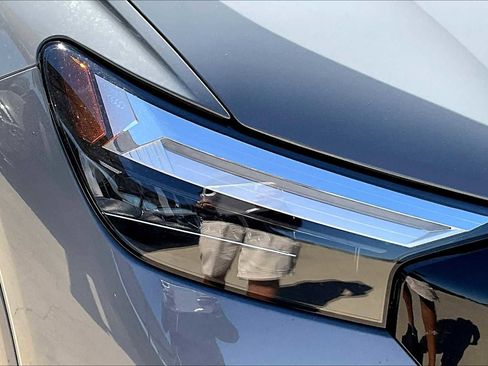 New 2026 Audi Q4 e-tron Premium image 13