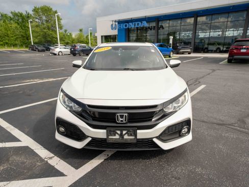 Used 2019 Honda Civic EX image 2