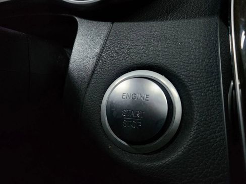 Used 2017 Mercedes-Benz C 300 4MATIC Sedan w/ Premium 3 Package image 33