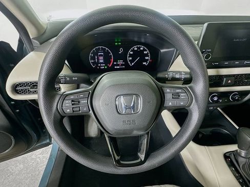 Certified 2024 Honda HR-V LX image 21