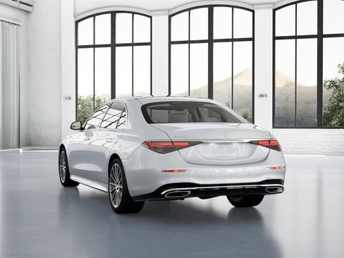 New 2025 Mercedes-Benz S 580 4MATIC Sedan image 27