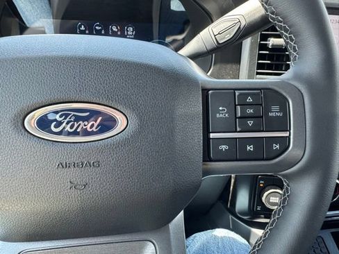 New 2026 Ford F250 Lariat w/ Black Appearance Package AWD/4WD image 21
