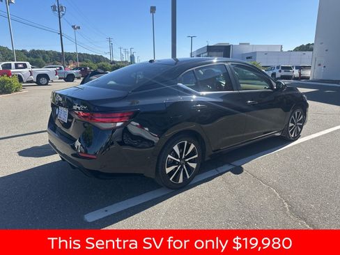 Used 2024 Nissan Sentra SV w/ SV Premium Package image 12