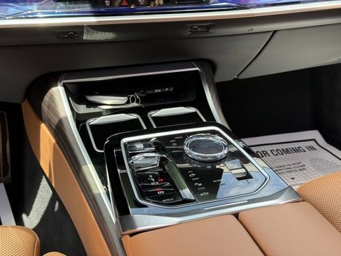 Used 2023 BMW 740i w/ Parking Assistance Package image 49