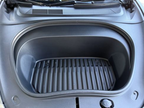 Used 2024 Tesla Model 3 Long Range RWD image 46