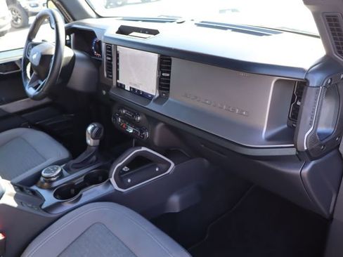 Used 2022 Ford Bronco Outer Banks image 46