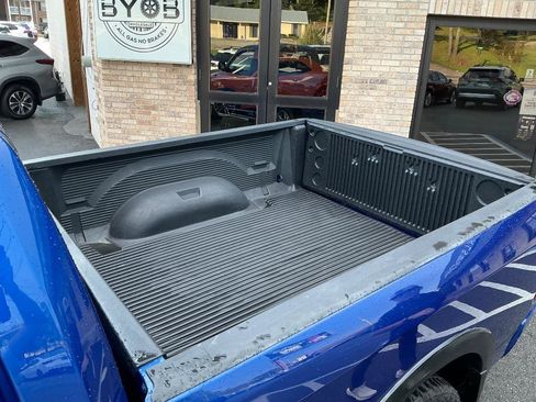 Used 2016 RAM 1500 Express w/ Popular Equipment Group AWD/4WD image 9