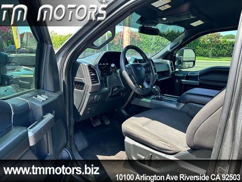 Used 2019 Ford F150 XLT w/ Equipment Group 302A Luxury RWD image 6