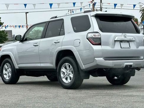 Used 2023 Toyota 4Runner SR5 image 6