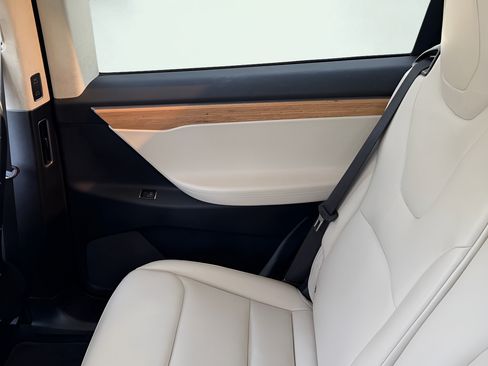 Used 2018 Tesla Model X P100D AWD/4WD image 25