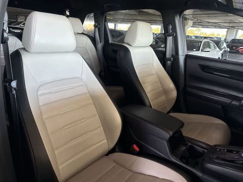 Used 2024 Honda CR-V Sport Touring image 27
