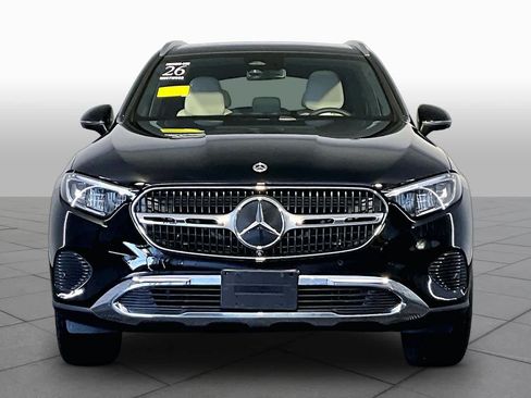 Used 2026 Mercedes-Benz GLC 300 4MATIC image 4