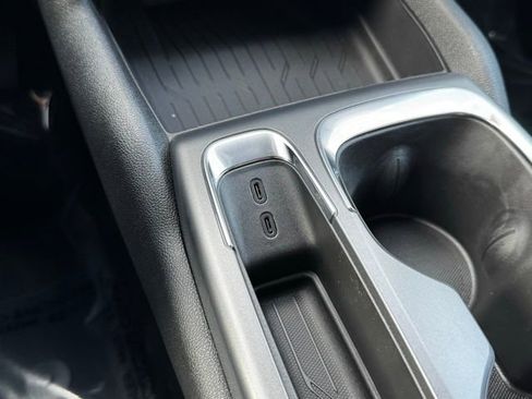 New 2026 Chevrolet Equinox EV LT image 13