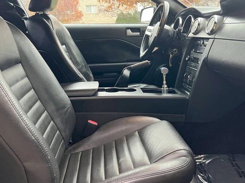 Used 2008 Ford Mustang GT image 25